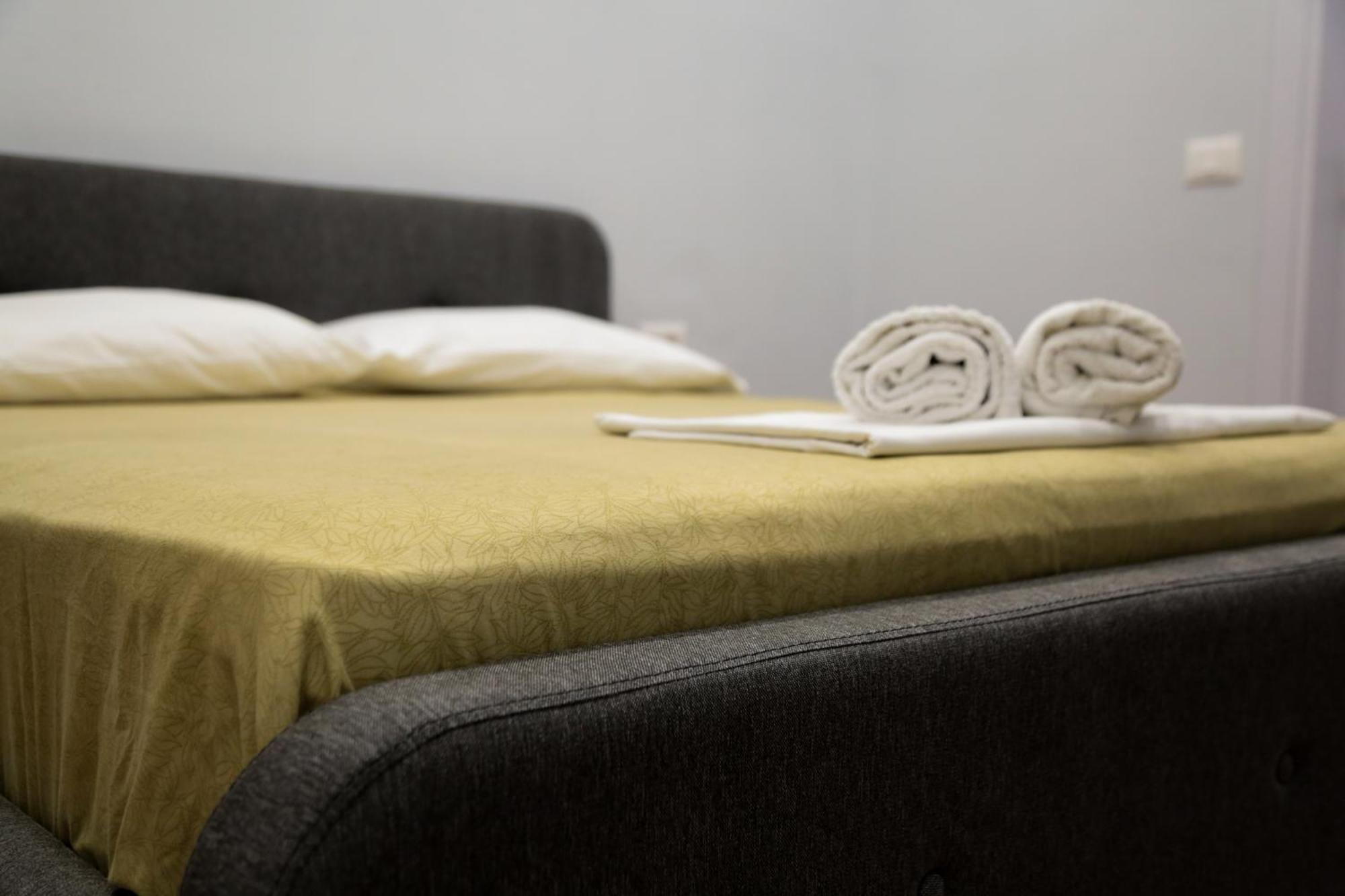 Be Solei Studio Apartments Sol 2 Tirana Eksteriør billede