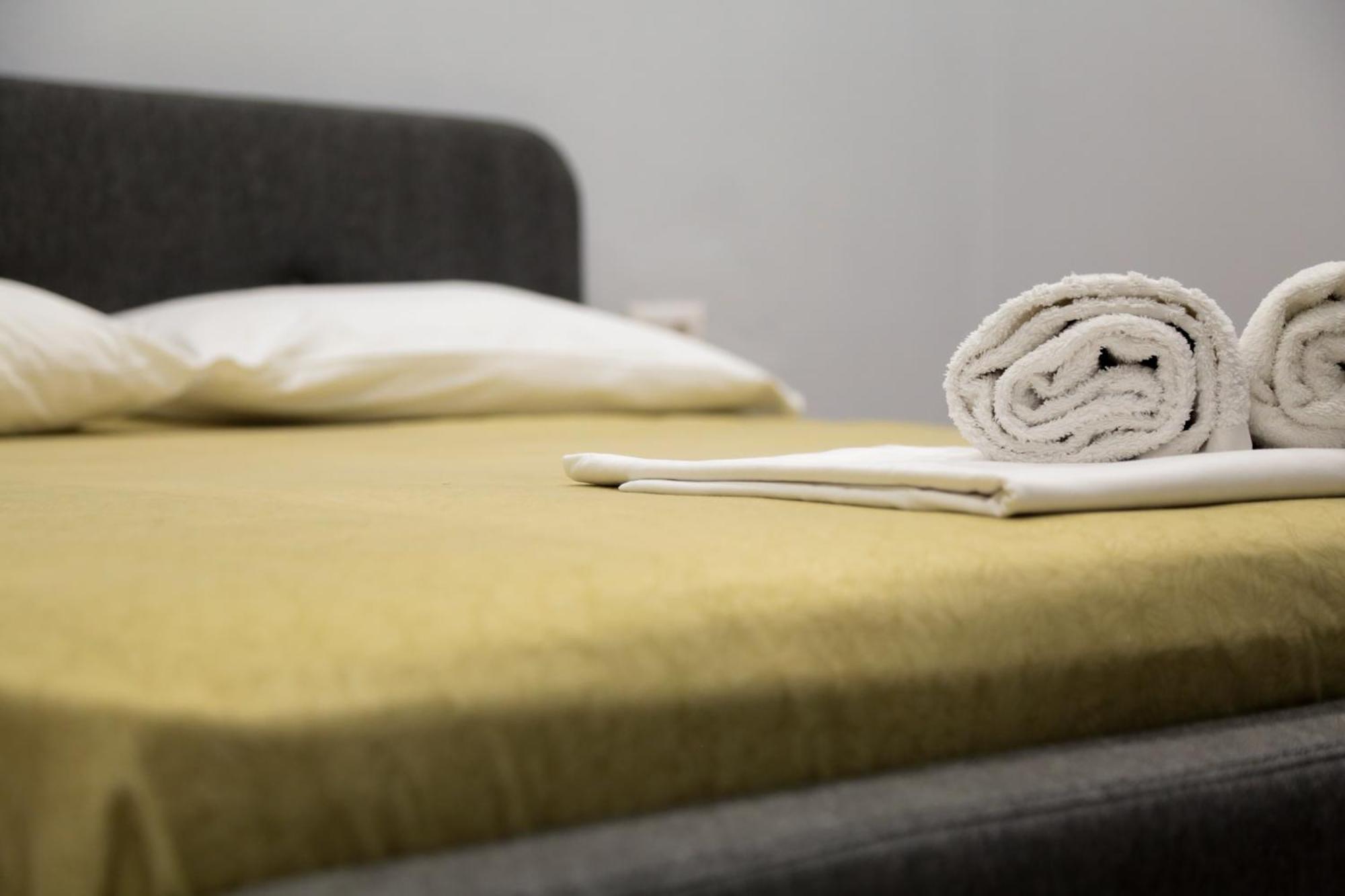 Be Solei Studio Apartments Sol 2 Tirana Eksteriør billede
